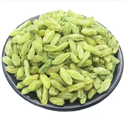 China Factory Wholesale Good Quality Cheap Food Price Xinjiang Raisins Dried Green Yellow Raisins Sweet Golden Raisins for sale