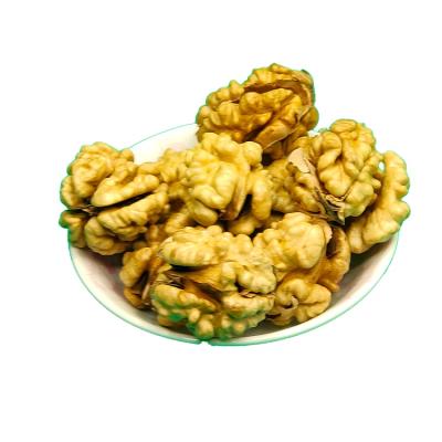 China Dried Organic High Quality Chinese Walnut Kernels Snack Walnut Kernels for sale