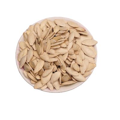 China Dry Roasted Lady Nail Pumpkin Seed Pepitas for Sale China Wholesale Price Lady Nail Pumpkin Seeds aa 6-8mm for sale