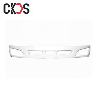 Cina Factory Japanese Aftermarket Parts TRUCK FRONT BUMPER Isuzu Body Parts for ISUZU FTR33 6HH1 1-71210846-3  1712108463 in vendita