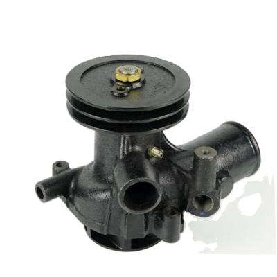 中国 High Quality And Competitive Price Japanese Truck Water Pump for Nissan UD RD8 Engine 販売のため