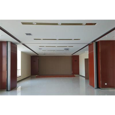 China Durable And Easy To Use Sliding Wall Separation Office Building Exterior Fabric Movable Partition Wall 100Mm for sale