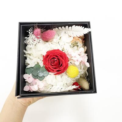 China Yunnan indoor factory decoration direct sale preserved mounted gift box for Valentine's Day gift for sale