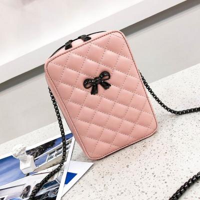 China PU Shoulder Messenger Bag Fashion Wild Small Square Embroidered Line Handbag Female for sale