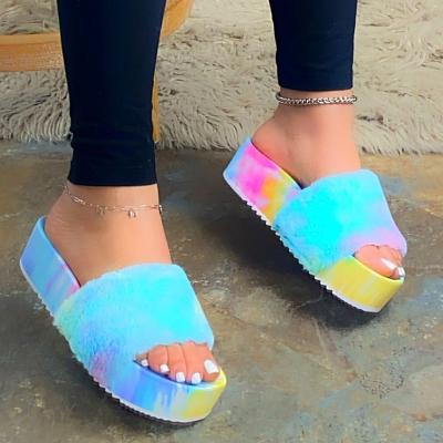 China Winter Fashion Trend Designer Furry Warm Indoor Plush Furry Slide Casual Slippers Slides Women Fur Platform Slippers House Slippers Women for sale