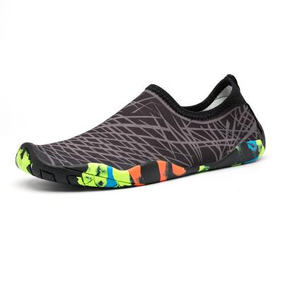 China Snorkeling Diving Surfing Shoes Anti-Slip Breathable Anti-Slip Feet Non Slip Seaside Water Sports Swimming Shoes for sale