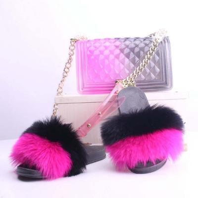 China 2021 Supply Speed ​​Lady Anti-slippery Quick Bags Ladies Freeze Handbag With Fur Slippers Fox Fur Sandals Logo Fur Slides for sale