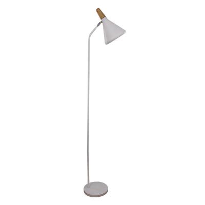 China Nordic Single Floor Lamp Modern Series High Quality Customized Pointed Bedroom Floor Lamp for sale