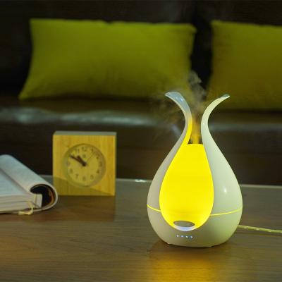 China Unique Electronic Aroma Diffuser Cool Mist Night Light Ultrasonic Aroma Diffuser Aromatherapy for sale