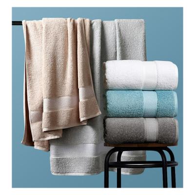 China 2022 New Design Spa Home Hotel Luxury Bathroom Moving Towel Bath Towel Rack Set Cheap Hotel Family Price Thick Luxury Bath Towels for sale