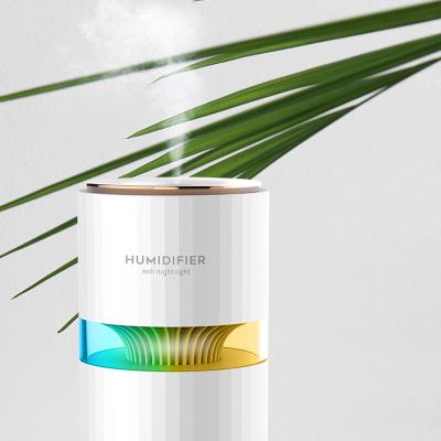 China Car Rainbow 7 Colors LED Room Personal Diffuser Humificador Electric Portable Mini Car Humidifier Colorful Mug for sale