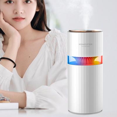 China Portable LED Mini Car Ultrasonic Humidifier Diffuser Rainbow 7 Colors Car Household Humidifier for sale