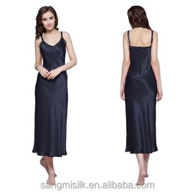 China 100% Mulberry Silk Tight Fitting Long& Breathable Silk Nightgown for sale