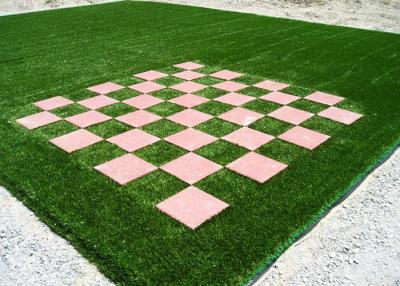 China Commercial 40mm Polyethylene Garden Fake Grass Turf For Homes for sale