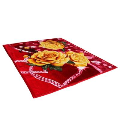 China Anti-pilling 100% Polyester Rose Blanket Customized Soft Two Ply Printed Weft Blanket for sale