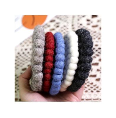 China New Viable Fashion Colorful Home Decorative Tea Set Handmade Wool Coaster Cup Mat for sale