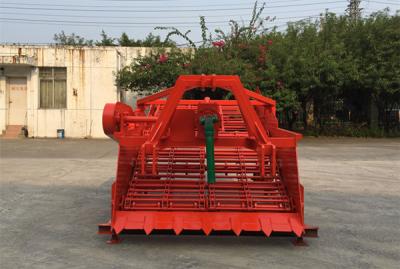 China 2 Harvesting Rows 1600mm Width Cassava Harvesting Machine zu verkaufen