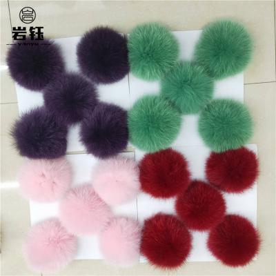 China Factory wholesale fluffy poms fur ball soft hand feeling fox decoration diy fur pompoms for sale