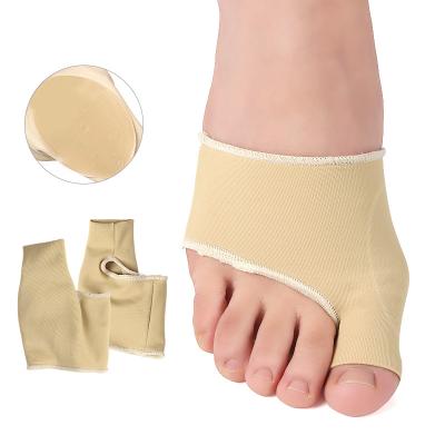 China Sleeve Toe Separator Thumb Valgus Silicone Bunion Protector Toe Footcare Bunion Protector Soft for sale