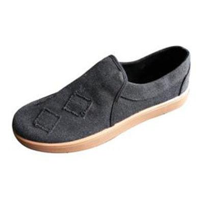 China Cheap Men Casual Canvas Loafers Anti-slippery With Plain Logo for sale