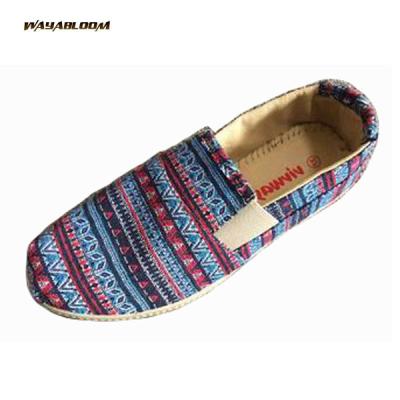 China Slip On Low Wholesale Discount Upper Slip On Leisure Lady Shoes for sale