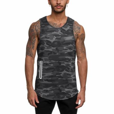 China 2021 New Fashion Wholesale Men's Camouflage Vest T-shirt Breathable Sportswear Breathable Men With Zipper Pocket for sale