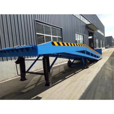 China Building Material Shops Portable Hydraulic Mobile Container Loading Bridge Container Loading Dock Ramp Boarding Bridge for sale