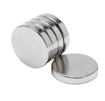 China Hot sale super strong noedymium disc magnets for industry Te koop