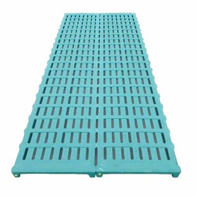 China Anti-Corrosion Fertilizer Leakage Plastic Hog Flooring for sale