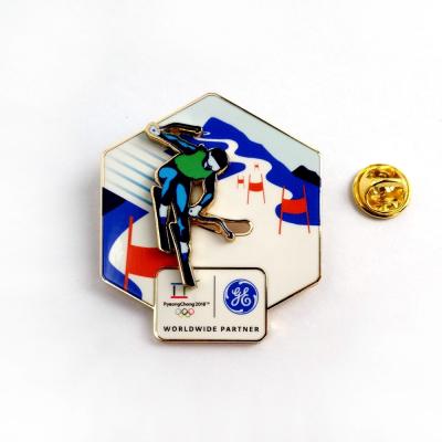 China UV Printing  Spinning Pin Badge with Polished Finish Expert Craftsmanship and Customizable Design for sale