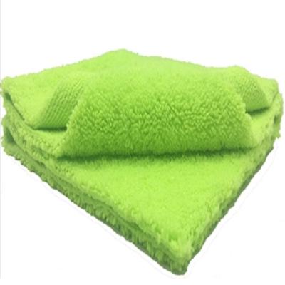 China Disposable Super Soft Printed Absorbent Microfiber Bath Wrap Heaven And Earth Pile Disposable Towel for sale