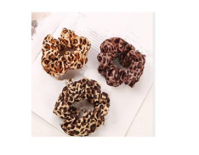 China Polyester scrunchie with leopard pattern for sale