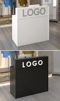 China Modern Stylish High Quality White Black Color Customizable Small Size Checkout Counter For Clothing Retail Store for sale