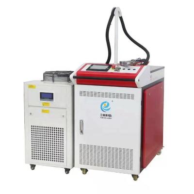 China Metal Laser Cleaning 202022 Portable Fiber Laser Cleaning Machine 1000W 1500W 2000W For Metal Rust Remover Oxide Removal for sale