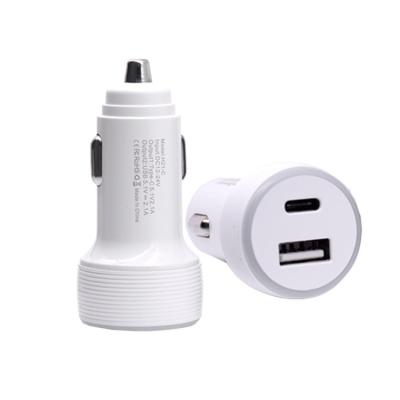 China Factory USB2.4A Dual Port Type of Voltage Monitoring BSCI C PD Fast Charging Car Charger for Phone Charging for sale