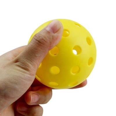 China PE/PP Pickleball Balls 40 Holes Outdoor/26 Holes Floorball USAPA IFP Approved for sale