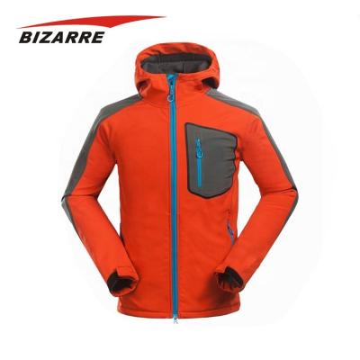 China Breathable Factory Price OEM Customized Waterproof And Windproof Softshell Mountaineer Jackets For Unisex for sale