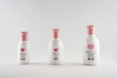 Chine Les bouteilles en plastique vides de lotion, lotion en vrac en plastique met 50/100/150/200/450ml en bouteille à vendre