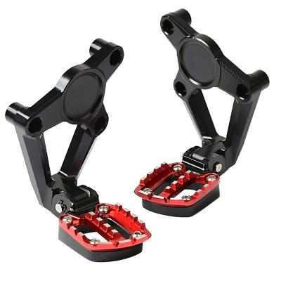 China Aluminum Foot Rest Motorcycle Foot Peg Pedal Pegs Pedals Universal Off-Road Modification Parts for sale