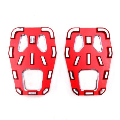 China Wide CNC Aluminum Motorcycle Foot Pegs Pedals Rest Motorcycle Passenger Foot Pegs Motorbike Pedal Cover for sale