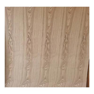 China Good Industrial Quality Laminated Ash Veneer Plywood Flooring Furniture Paintless Wood Board for sale