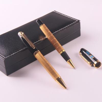 China office & School Pen Luxury Roller Pen and Ballpoint Pen in a Box Business Best Gift for VIP Metal Gift Pen Set for sale