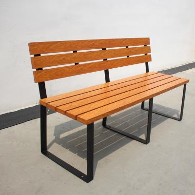 Chine Meubles de rue banc de siège métallique bois grain aluminium banc de jardin commercial long à vendre