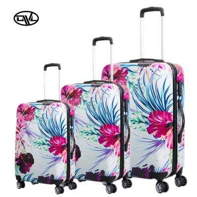 China Hot sale factory custom 3pcs PC set colorful PC film printing universial wheel trolley travel bag luggage set for sale