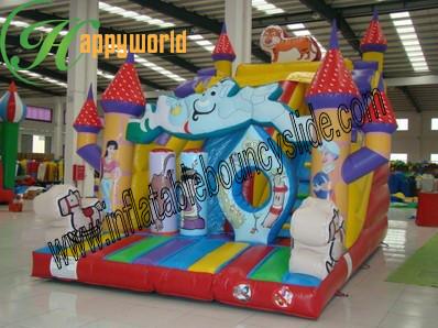 China Diapositiva animosa inflable del castillo de Aladdin del patio trasero, diapositiva inflable del castillo en venta