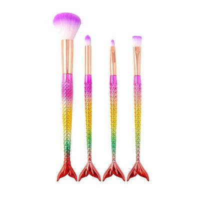 China Angular Blush Face Makeup Tool Kit 4PCS Makeup Brush Set Greenhand Brushes Bag Makeup Sponge Gift Set for sale