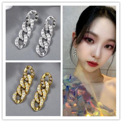 China CLASSIC Boys JIMIN AESPA KARINA Ear Studs Diamond Chain BT Bangtan Kpop Earring Studs Fashion Jewelry For Fans Collection Gift Q463 for sale