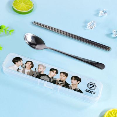 China Viable Kpop TWICE GOT7 EXO Tableware 2Pcs/Set Stainless Steel Cutlery Chopsticks Spoon Portable Tableware Student Fans Collection Z165 for sale