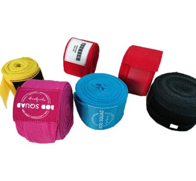 China Factory Wholesale 2.5m/3m/5m Adjustable Pure Cotton Boxing Bandage Custom Hand Wraps Training Pad for sale