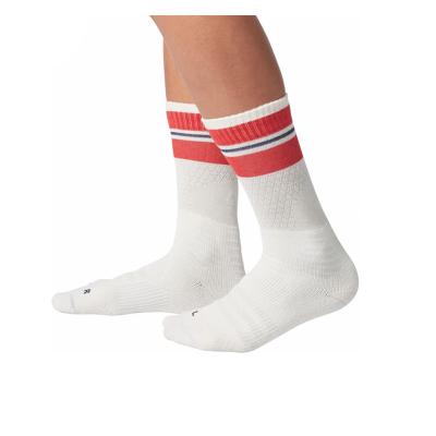 China BY-I-0097 Best Logo Antibacterial Custom Red Stripes White Table Tennis Socks for sale